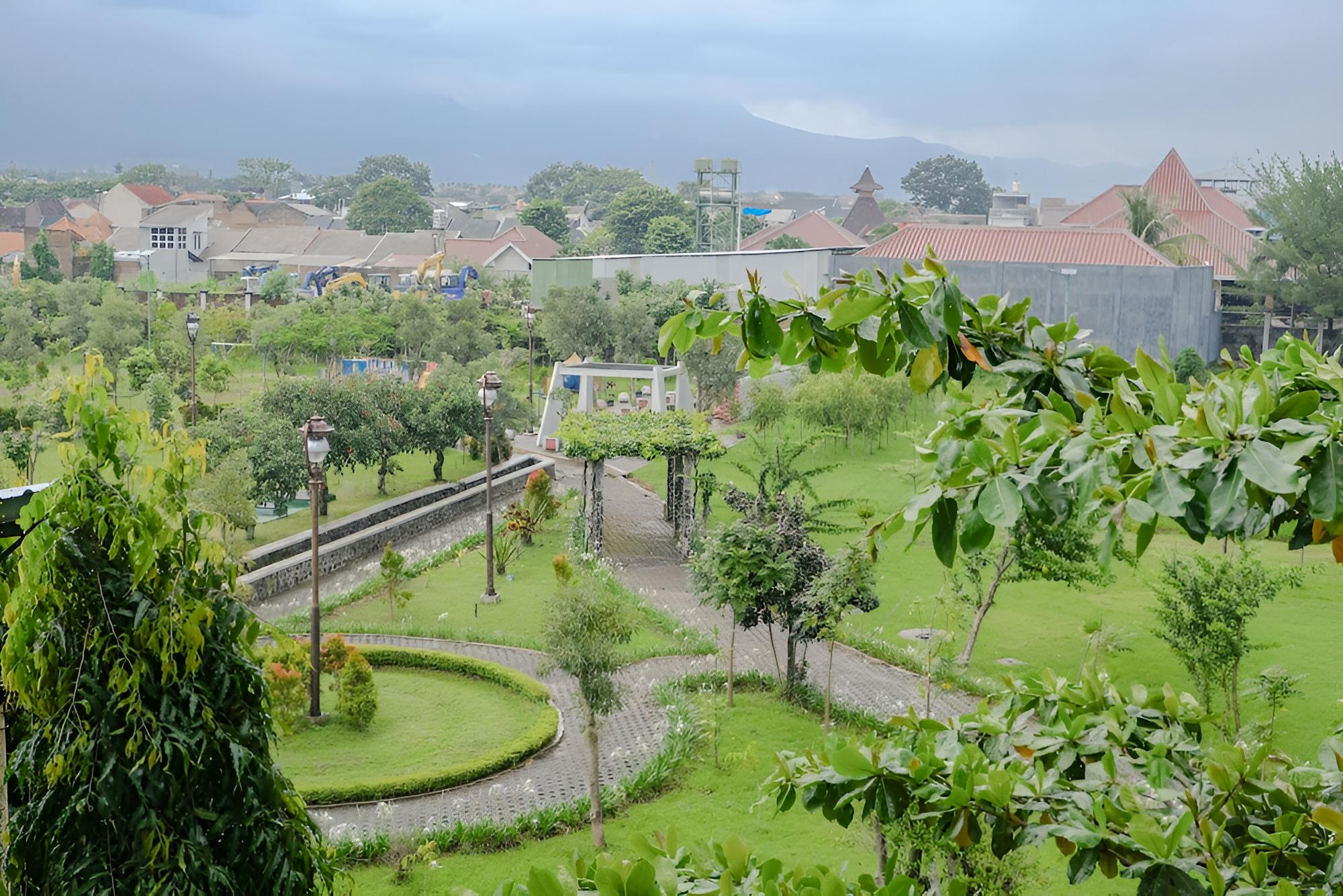 SUPER OYO 1468 SM House view 2