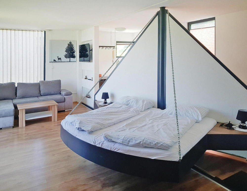 Loft in Gaal Near Ski Slope & Hiking Trails