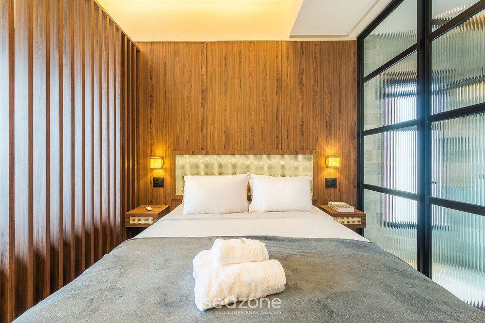 Stay With Style and Convenience in Salvador LIV