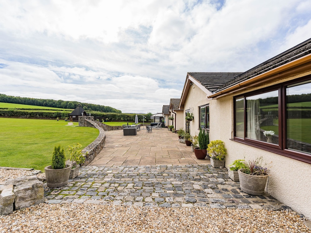 Brookway Lodge