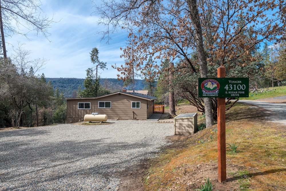 Yosemite Scenic Wonders - Bass Lake Area