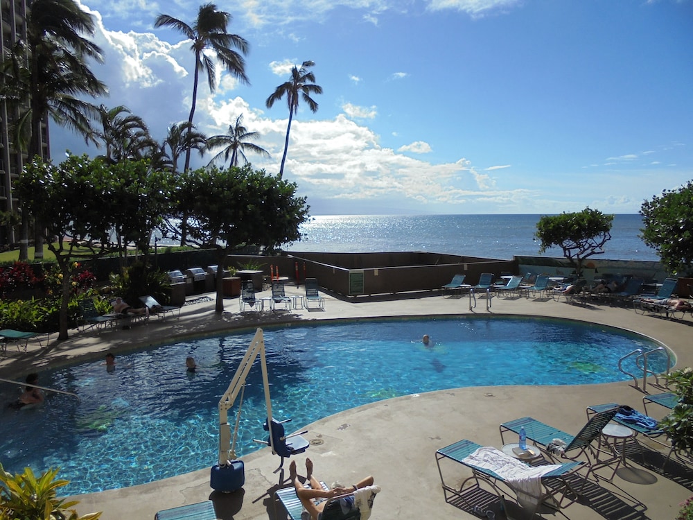 Royal Kahana Resort by rkmaui