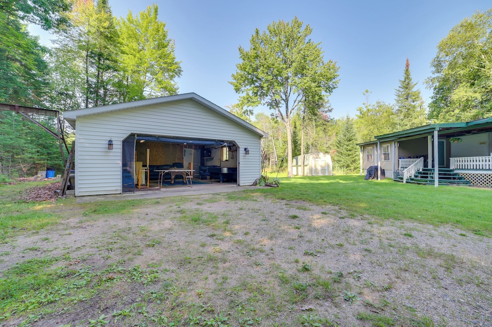 Houghton Lake Area Home w/ Fire Pit & Yard! view 4