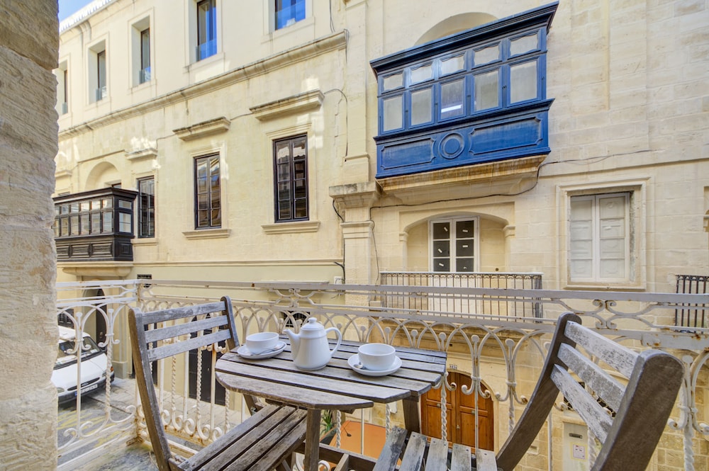 Hotel Tritoni harbour suites - Image 1