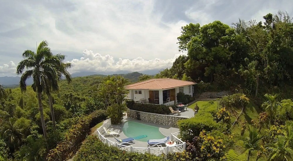 Tranquility Villa