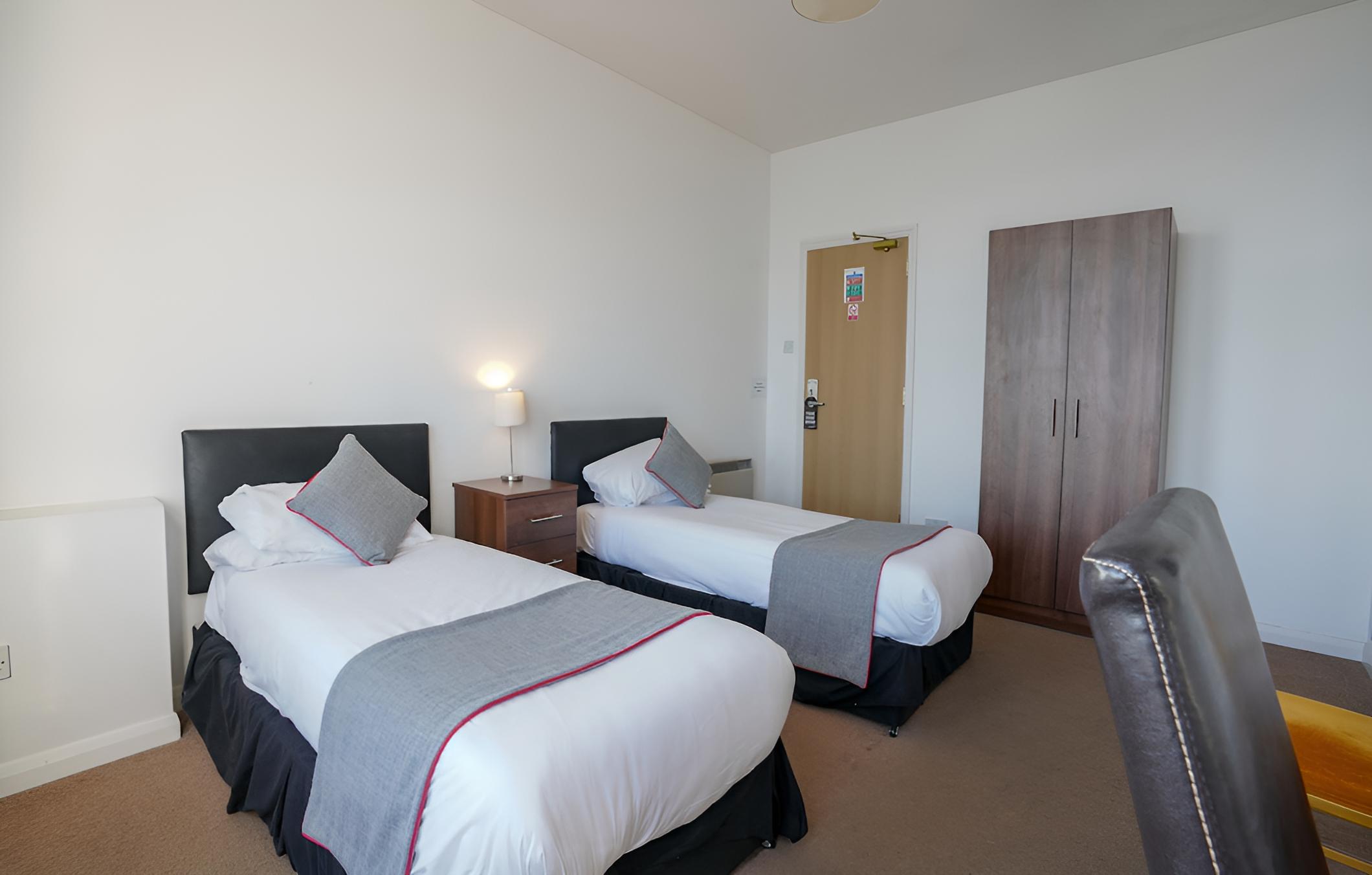 OYO Shanklin Beach Hotel