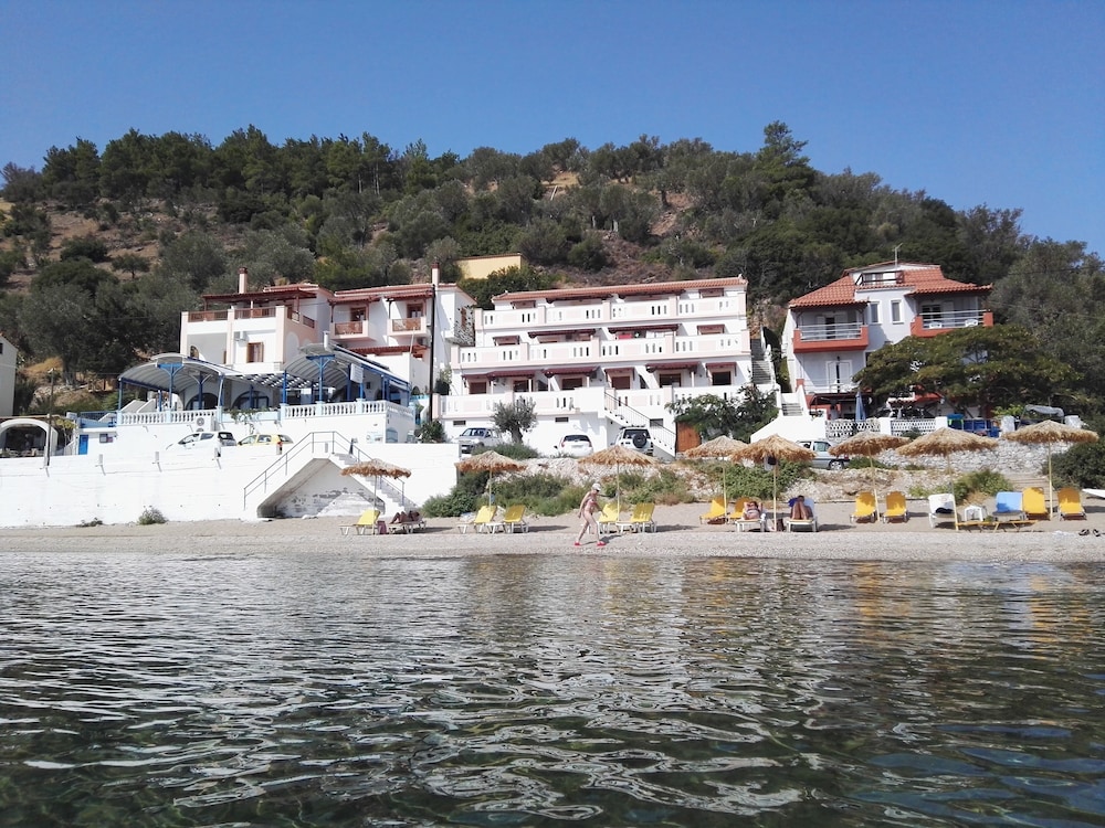Nereides Apartments
