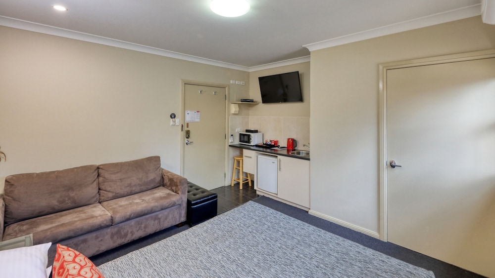 Prince of Wales Motel