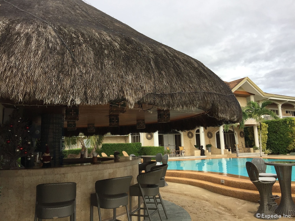 Panglao Pearl Premier White Sand Resort