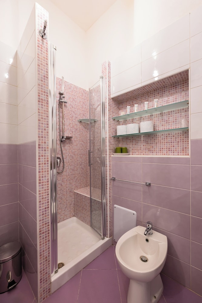 Toledo Warm Renovated Studio