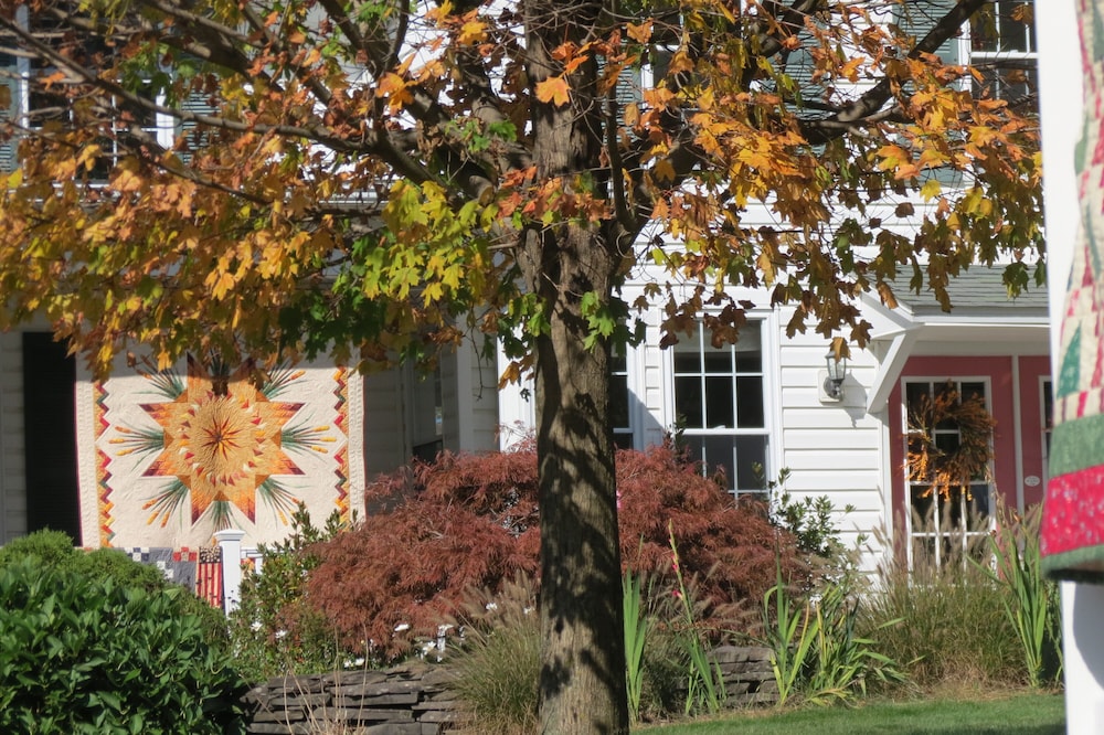 The Rosemont Inn