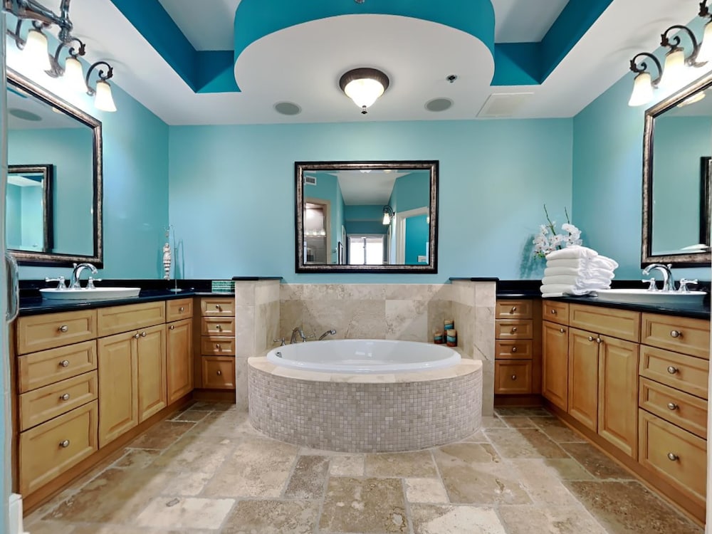 Bella Riva by Southern Vacation Rentals