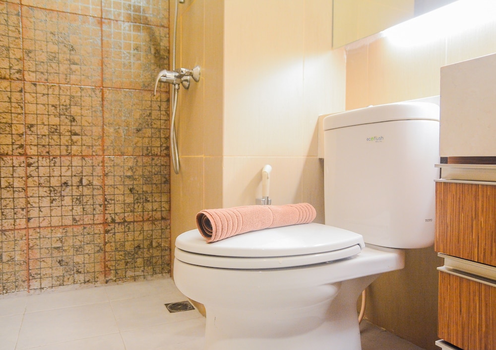 Spacious 2BR GP Plaza Apartment, Jakarta - 23