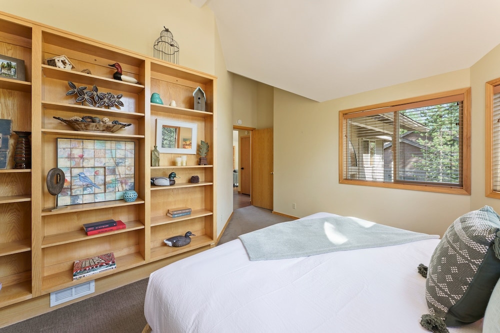 7 Vine Maple 4 Bedroom Home