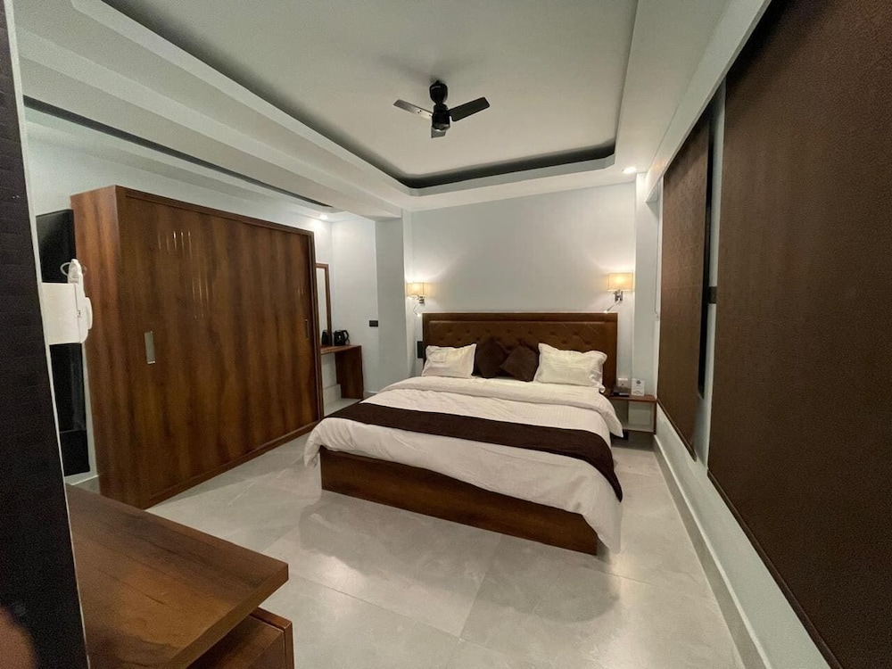 Blue Angel Annexe