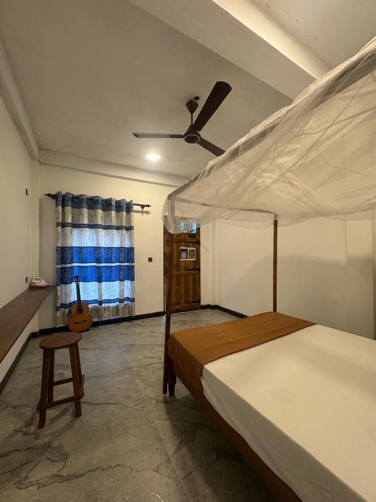 Lunora Beach Home