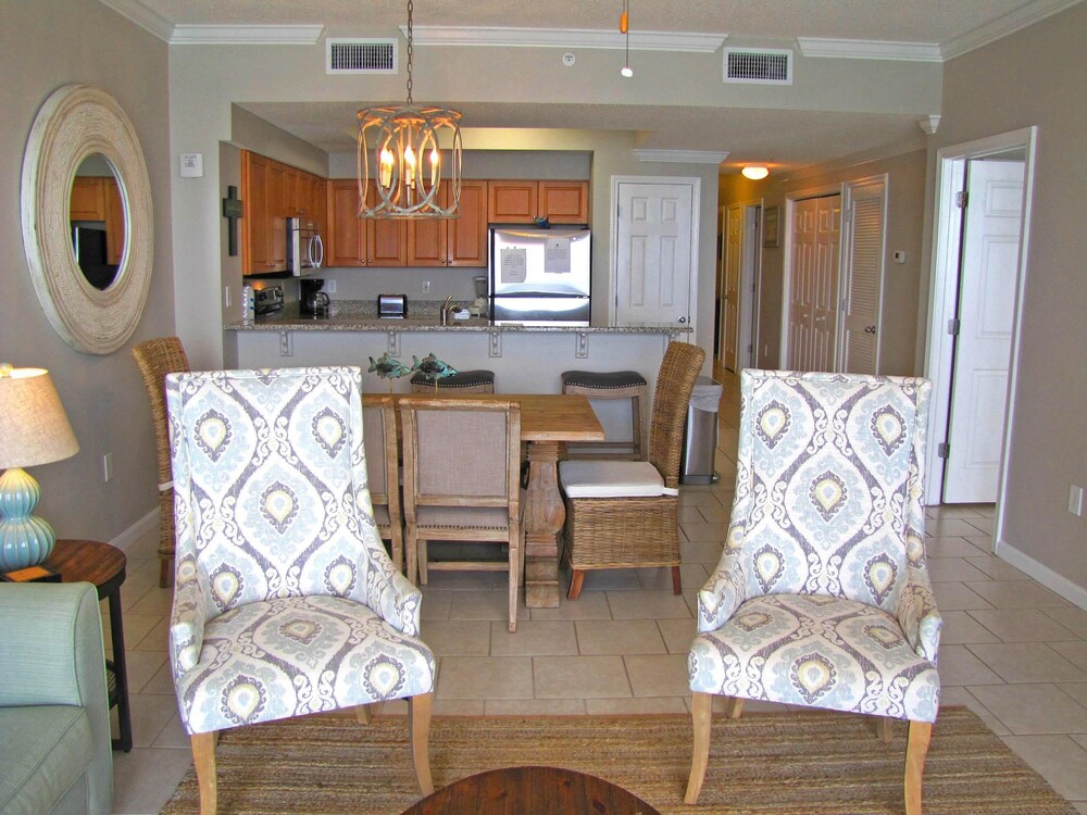 Majestic Sun Condos by Crystal Waters