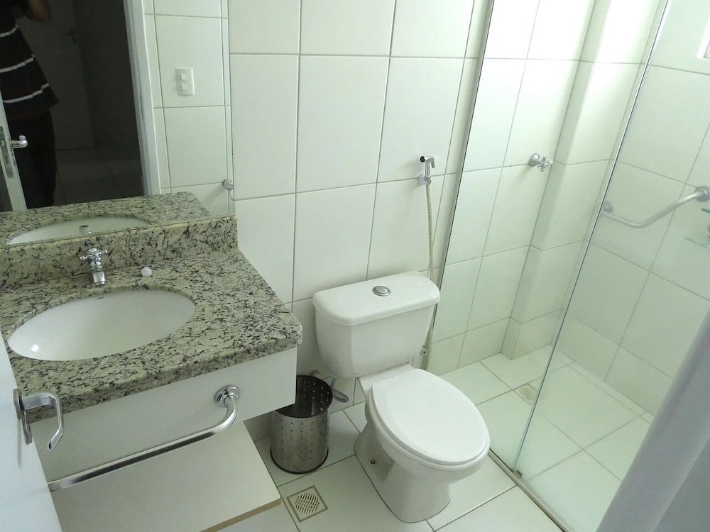 Lagoa Flat Service