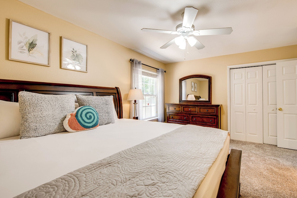 4 Mi to FSU & 5 Mi to Famu: Wfh-friendly Hub