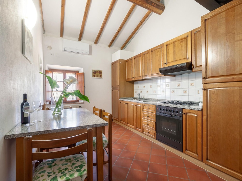 Apartment in Tuscany With Pool & BBQ