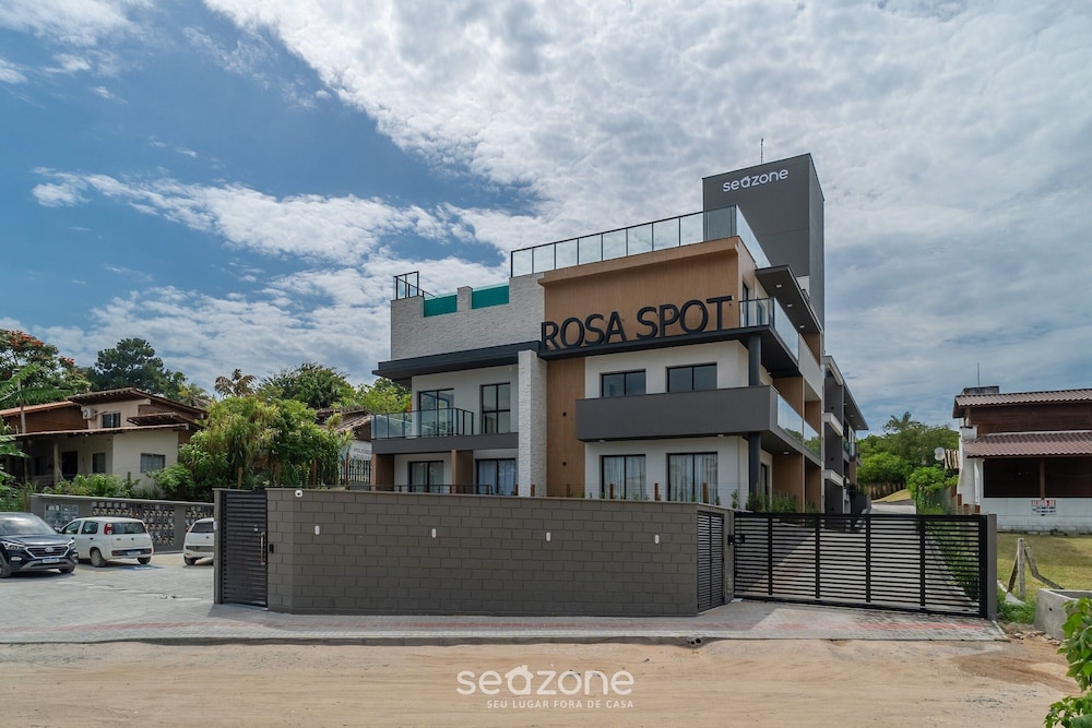 Modern Studios 2 km From Praia do Rosa - Rsos