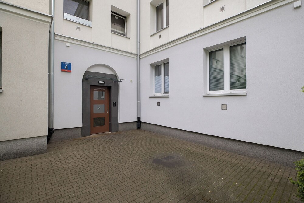 ShortStayPoland Stępińska B181