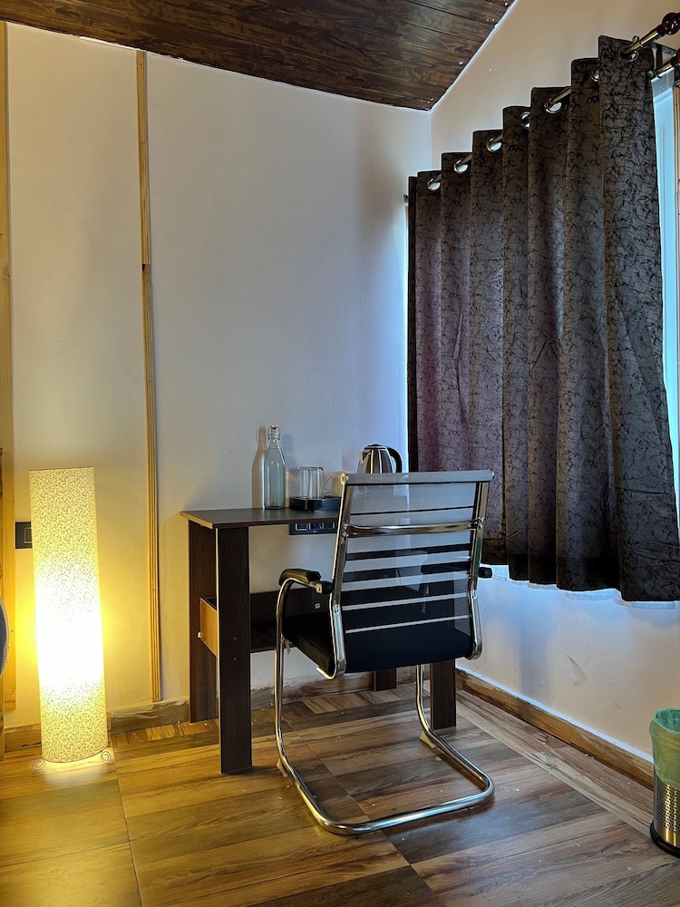 Adaara - A Pet Friendly Cottage