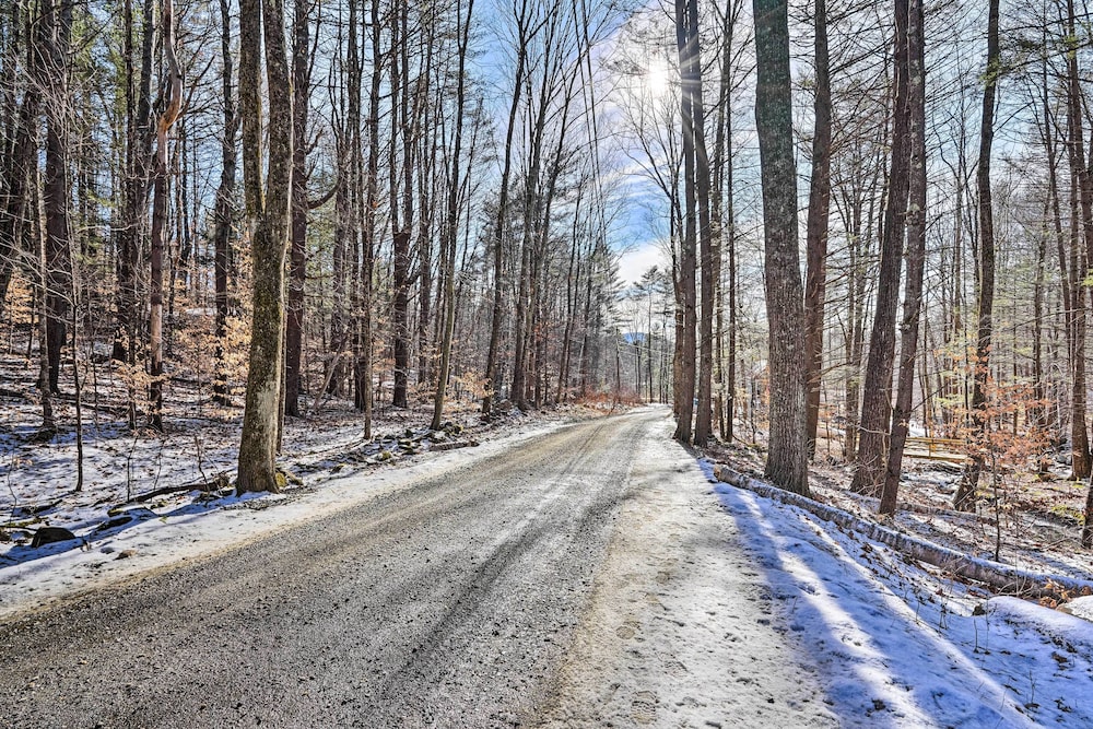 Brattleboro Vacations - Cozy Falls Brook Cabin: Hike  Swim On-site! - Property Image 38