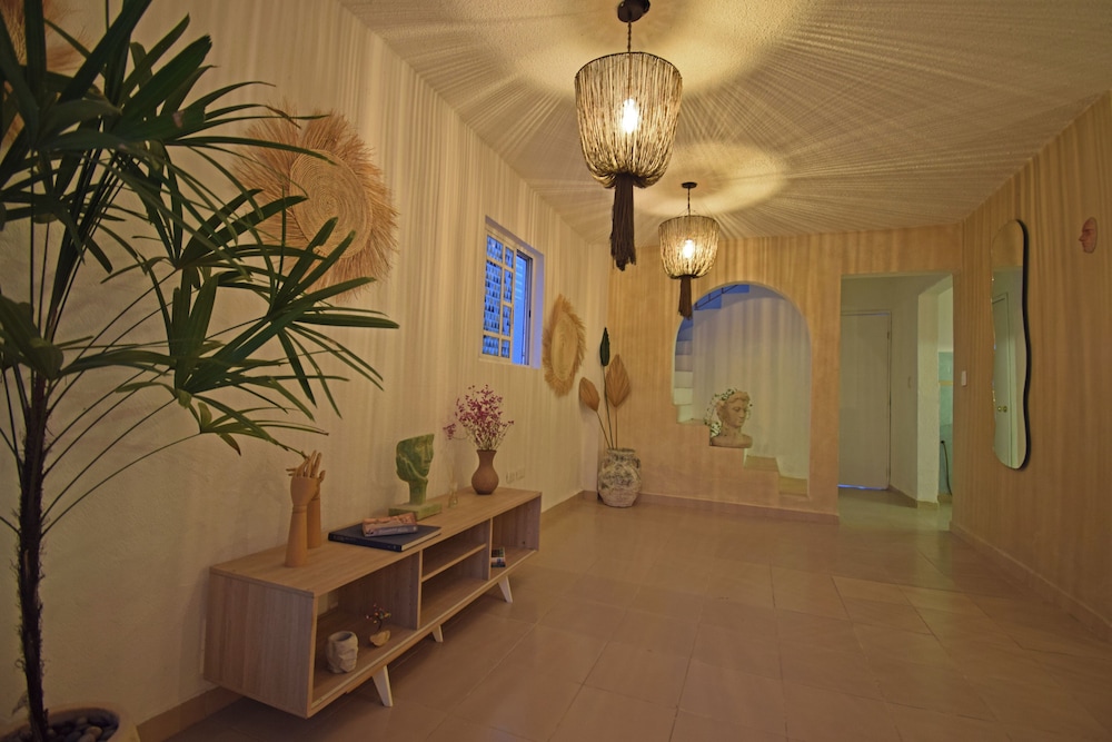 Casa Equinox Cancun