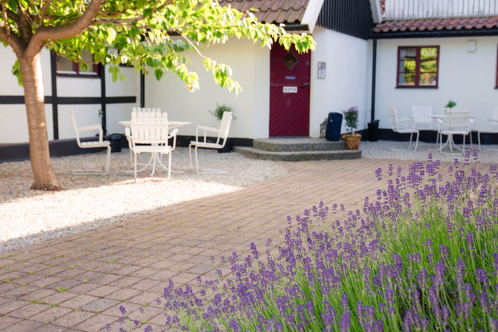 Landet Bed and Breakfast