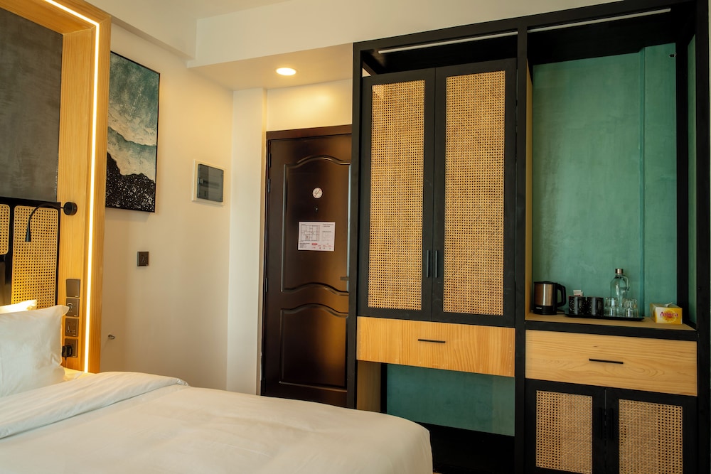 Athiri Residence