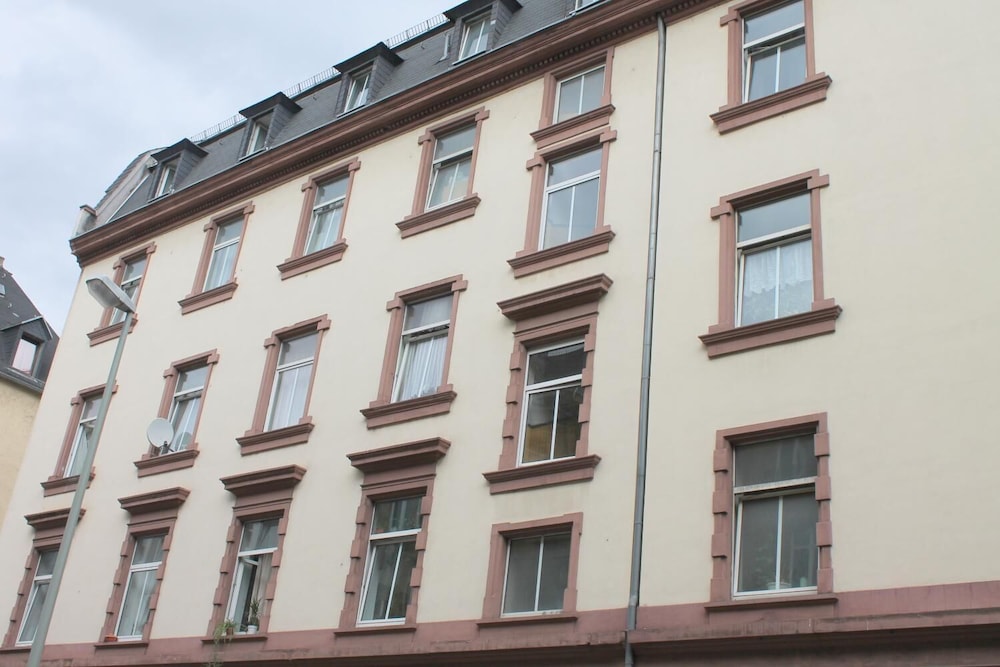 Frankfurt Vacations - FreddApp One - Property Image 5