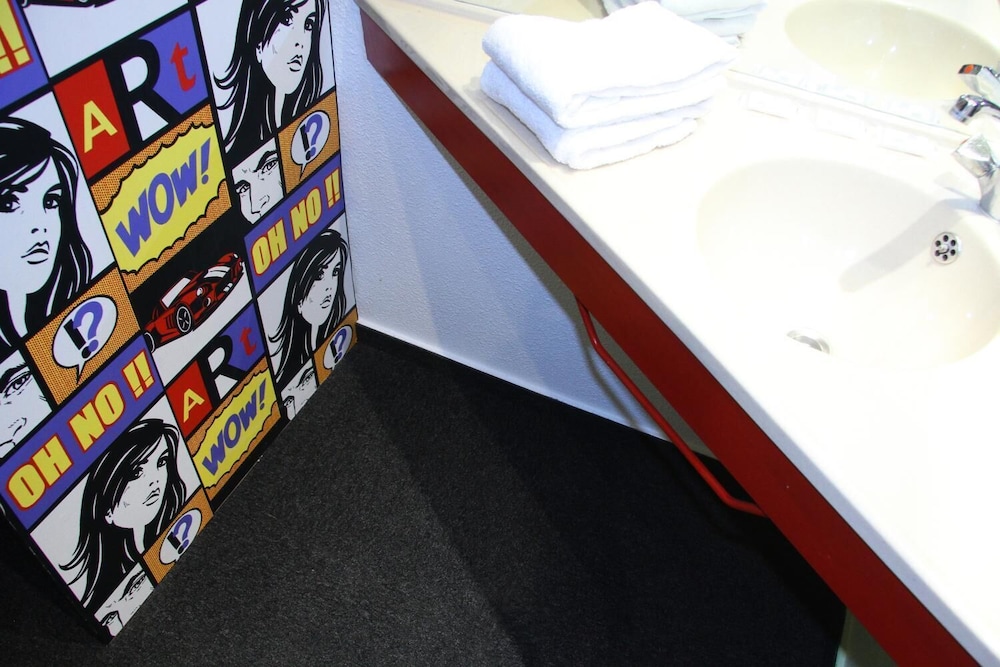 Lemon Hotel Vigneux - Property Image 3