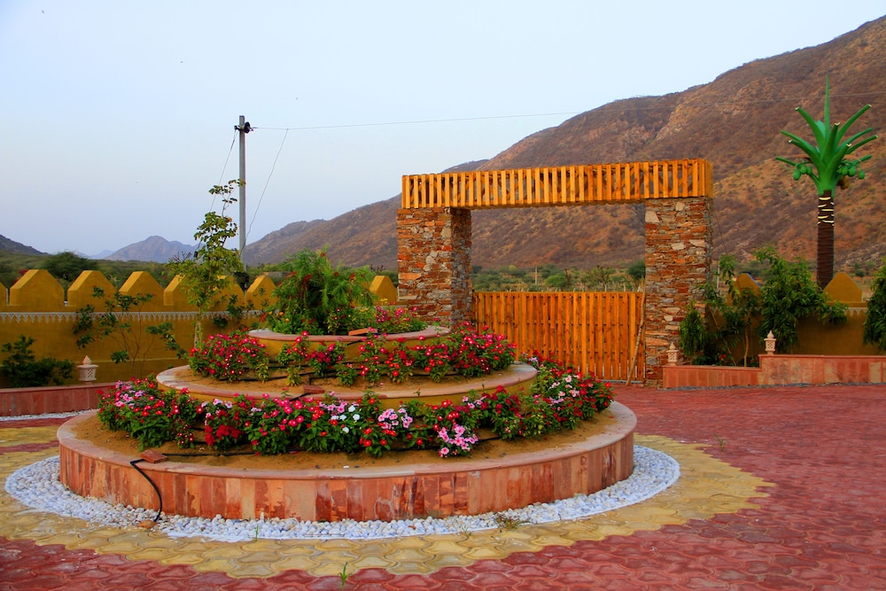 Serene Aravali