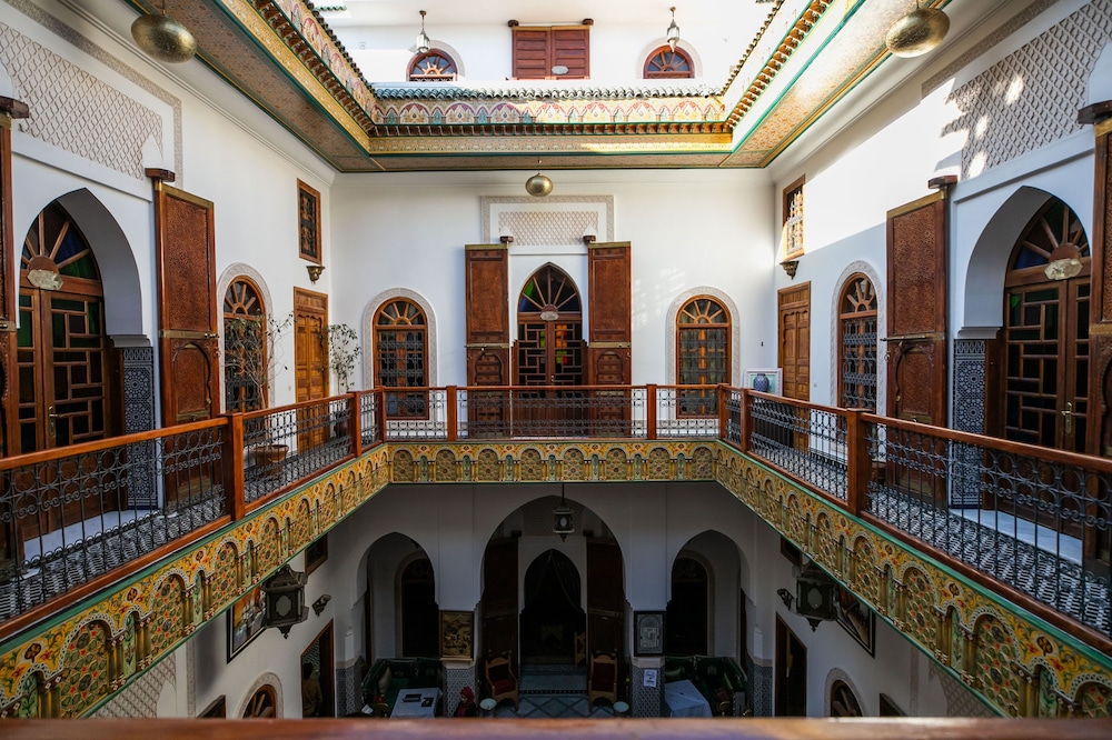 Room in B&B - Riad Authentic Palace & Spa - Royale Suite Al Cazar
