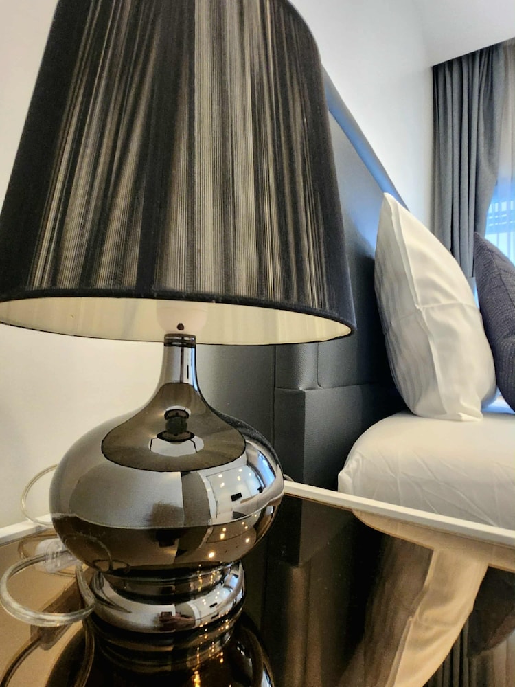 Prime 1BR in Sukhumvit 11 Central#stylish#modern