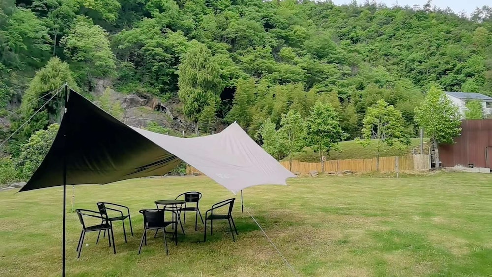 XiangLu YiMo Valley Retreat Guesthouse