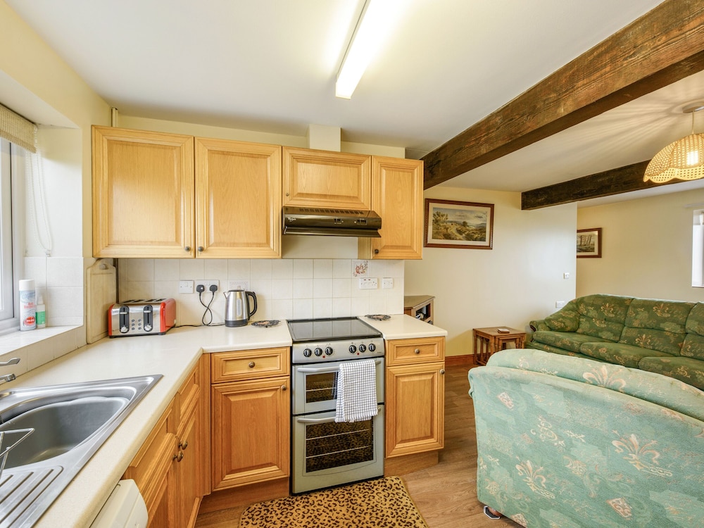 Lark's Rise Cottage