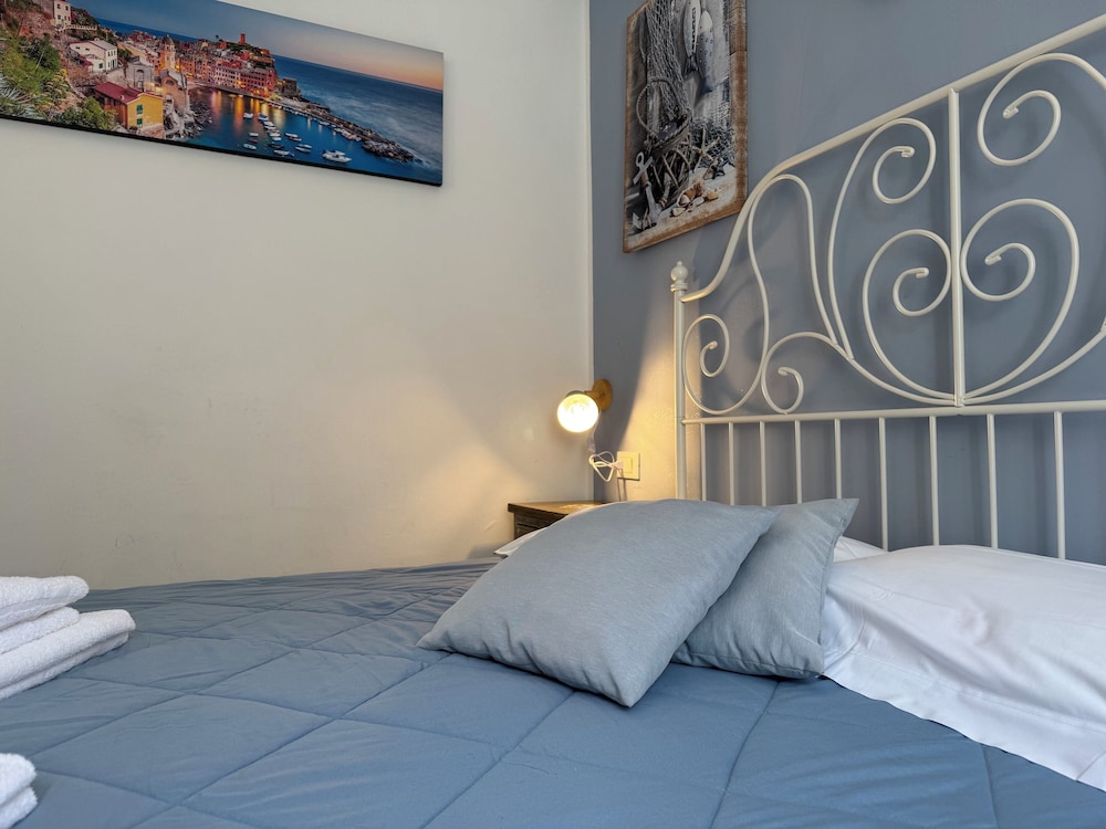 Pippo a vernazza rooms