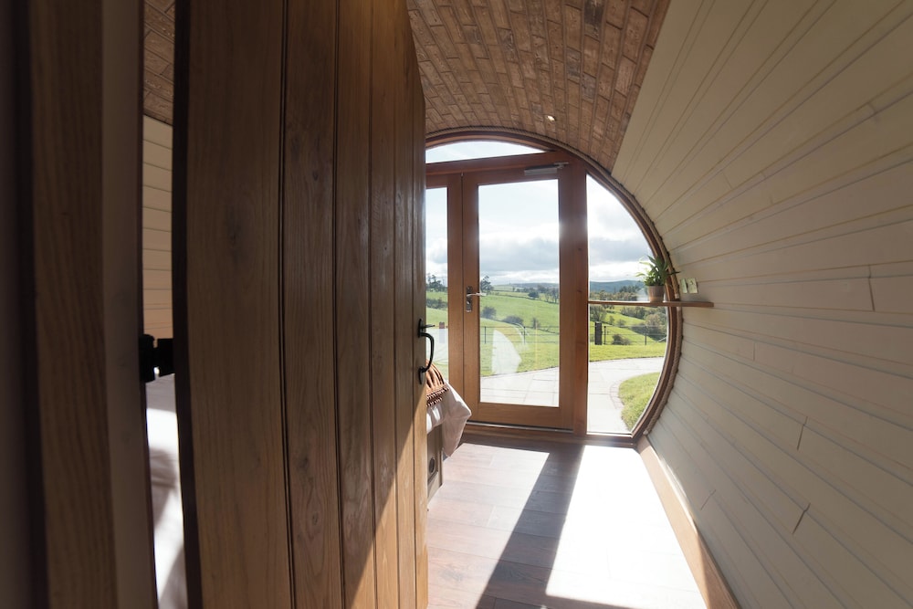 Hares View