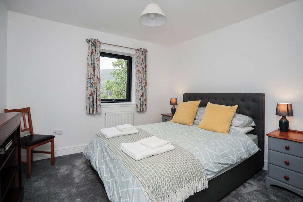 26 Strathtay Lodges
