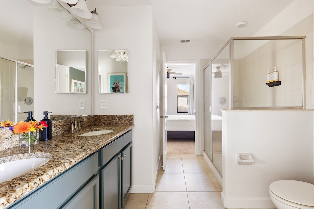 Shadow Mountain Family Oasis w Game Room Pool Resort Access Themed Rooms