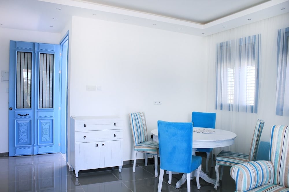 Villa Townhouse by Amy Villas view 3