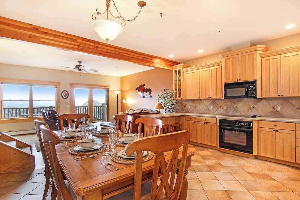 Estes Park Vacation Lodging