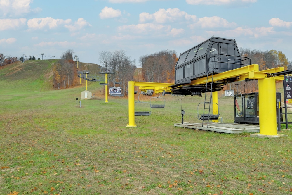 Golf, Swim & Ski: Schuss Mtn Family Getaway!