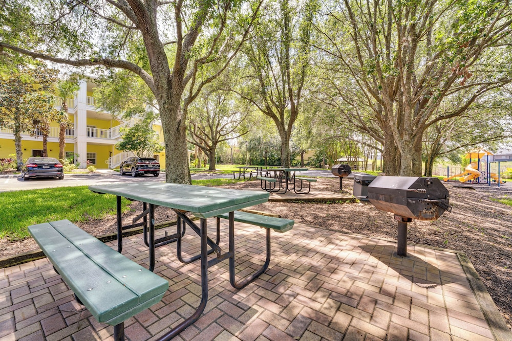 8 Mi to Disney: Family Condo in Walkable Resort!