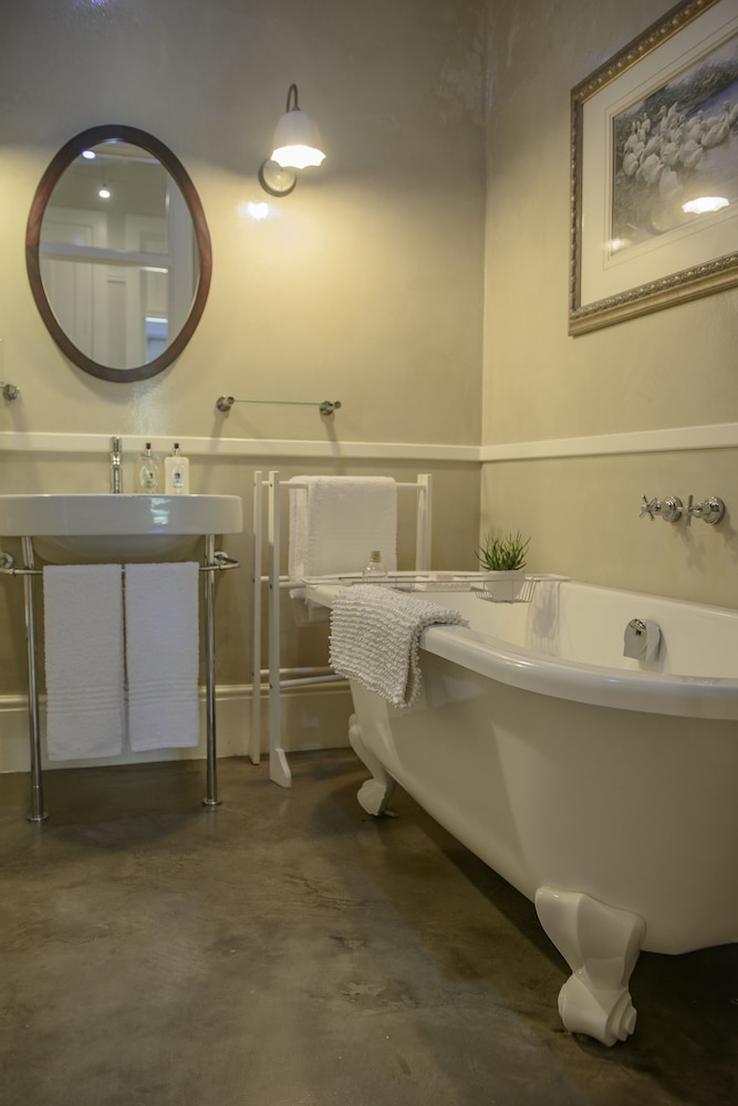 Torburnlea Homestead Luxury Accommodation