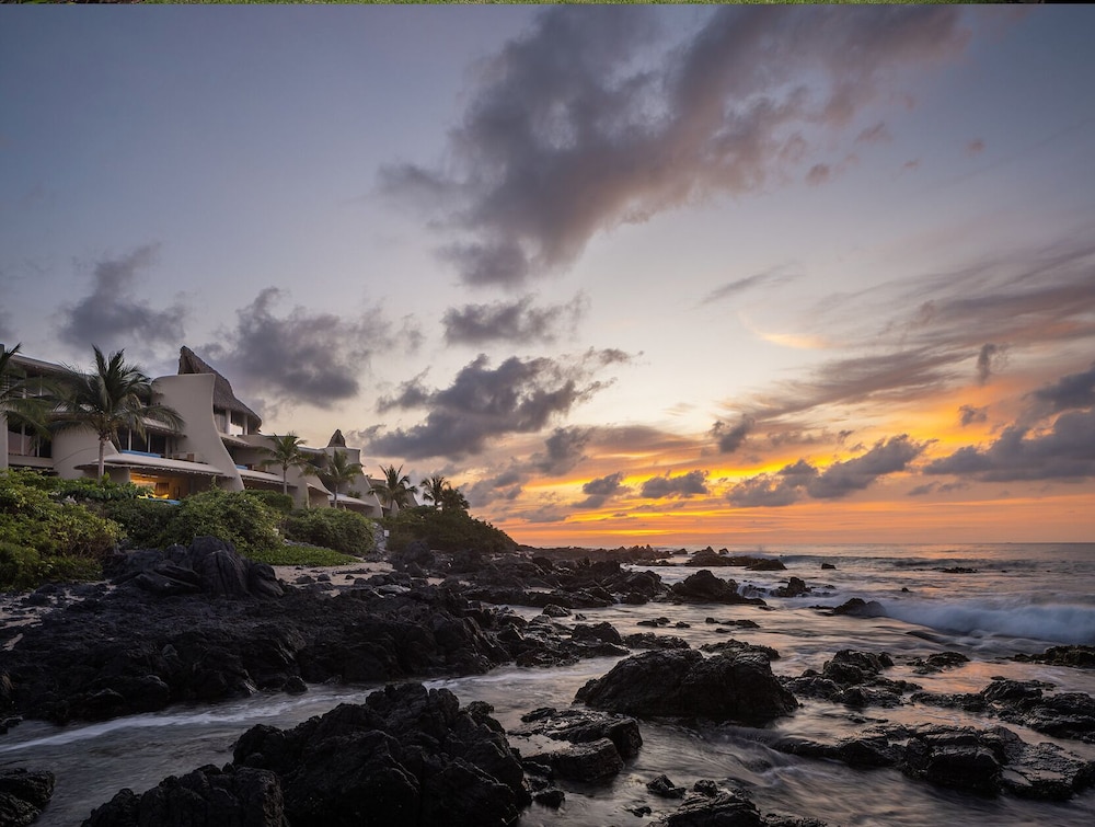 Punta Majahua Condos