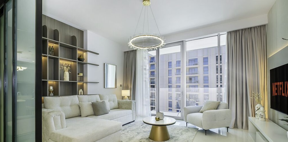 LUX The Ultra Luxury Beach Isle Suite