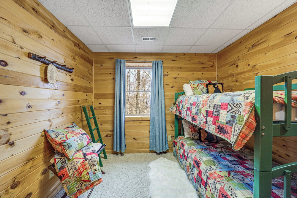 Deck & Views: Blue Ridge Mountain Cabin